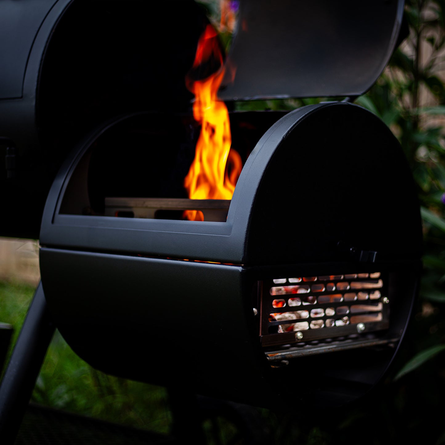 Slow 'N Sear Offset Smoker Charcoal Basket + Water Wall - Moveable Grill Water Reservoir Pan